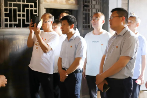 “賡續(xù)革命傳統(tǒng),強化使命擔(dān)當(dāng)”——焦作安彩開展建黨101周年主題黨日活動